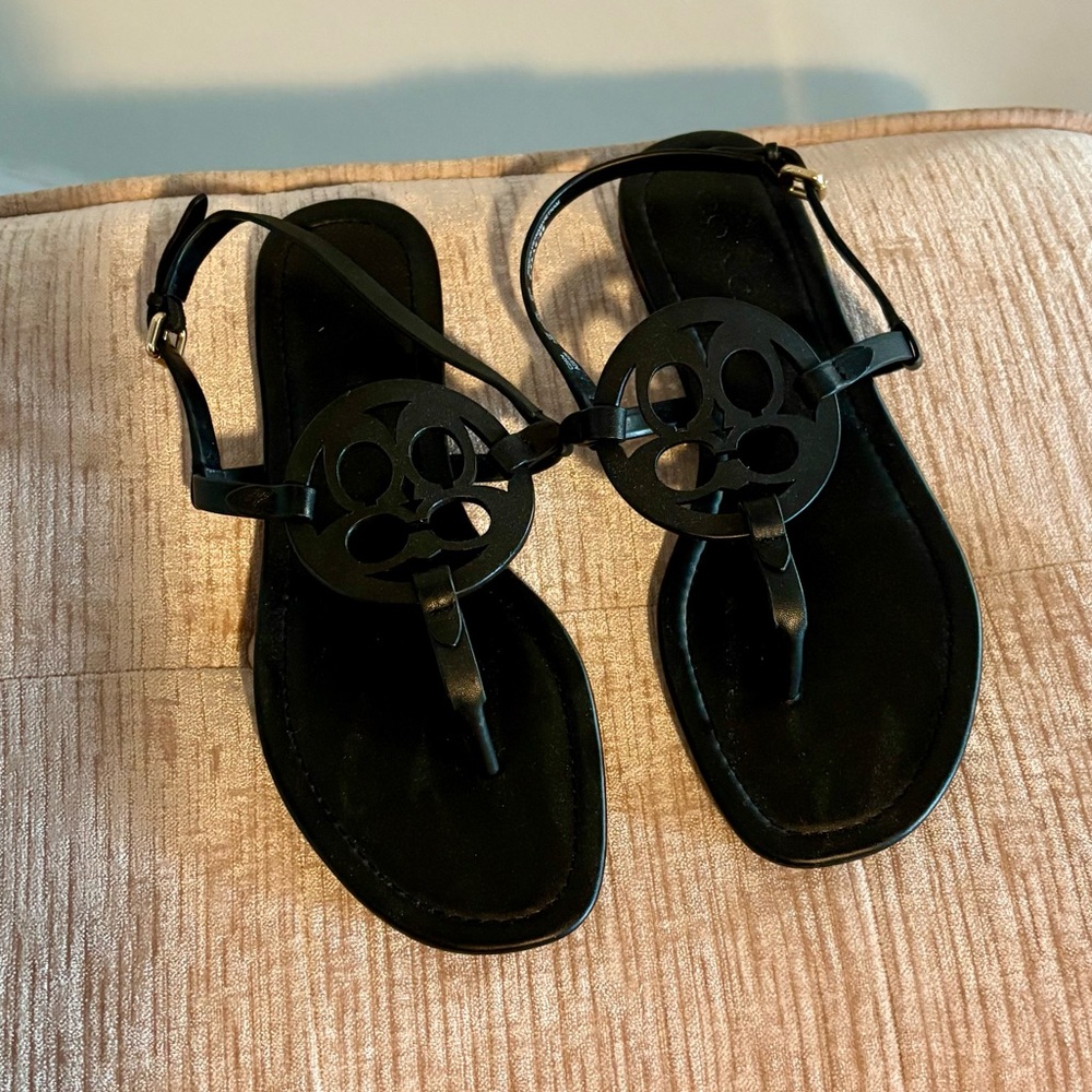 Coach Jaci T-Strap Sandals in Black Size 7.5